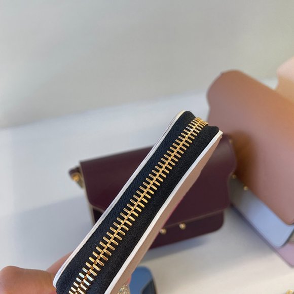 NWT MARNI LV520 SAFFIANO TWO TONE ZIP AROUND CARD CASE PFMOT02U14 Z093N - Picture 3 of 7